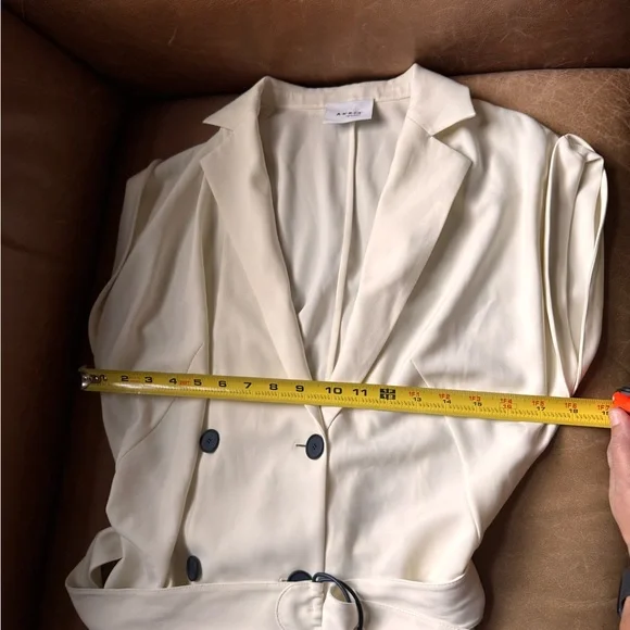 Akris punto Cream off white Blazer Vest double breasted side slits designer belt - Picture 8 of 13